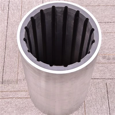 Uhmwpe-basert komposittmateriale